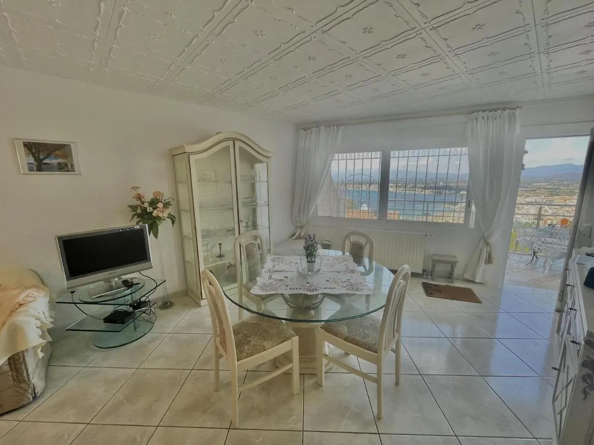 Caterina 2 Apartment Roses 0*,  Spain